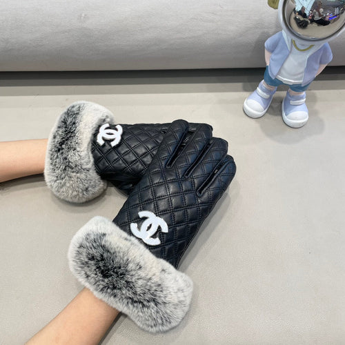 CHANEL GLOVES IN BLACK LAMBSKIN WITH RABBIT FUR 463793